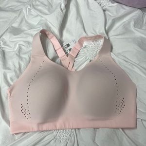 NWT lululemon bra!!